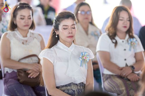 ภาพ No.250273:วันอังคารที่ 7 ตุลาคม พ.ศ. 2568 พิธีทอดผ้าป่าเพื่อสร้าง "ลานอเนกประสงค์พญานาค 4 ตระกูล" ณ พุทธอุทยานนานาชาติ อ.โพนพิสัย จ.หนองคาย