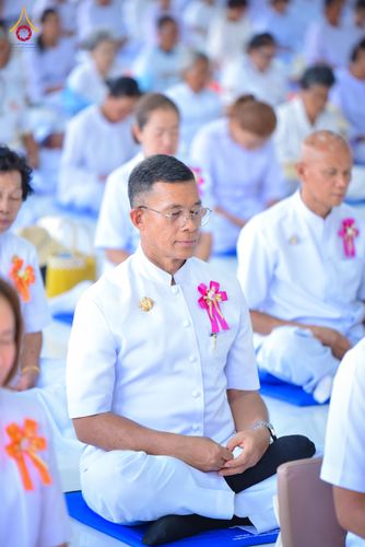 ภาพ No.327130:วันศุกร์ที่ 1 พฤษภาคม พ.ศ.2569 พิธีทอดผ้าป่า โปรยรัตนชาติ ตอกเสาเข็มมงคลต้นแรก สถาปนา “องค์พระเจดีย์เพื่อสร้างสันติภาพโลก” (แห่งแรกของภาคอีสาน) ณ ธุดงคสถานอำนาจเจริญ  อ.เมือง จ.อำนาจเจริญ