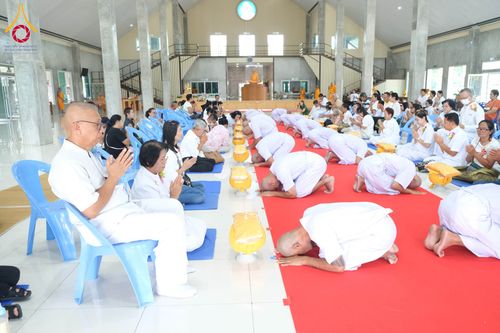 ภาพ No.315552:วันที่ 21 มีนาคม พ.ศ. 2569 โครงการอุปสมบทหมู ภาคฤดูร้อน ศูนย์อบรมเยาวชนนครปฐม อุปสมบท ณ พระอุโบสถ วัดลาดหญ้าไทร