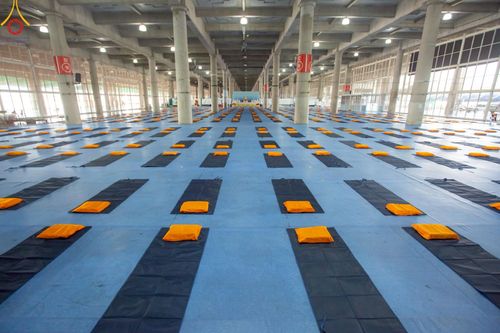 ภาพ No.219007:วันที่ 18-20 เมษายน พ.ศ. 2568 การเตรียมงานในลานธรรม , วิหารคด เพื่องานวันคุ้มครองโลก 22 เมษายน พศ. 2568