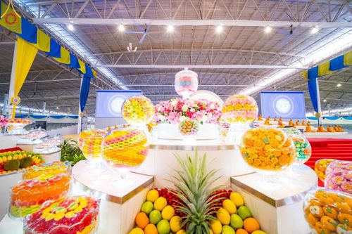 ภาพ No.151231:พิธีบูชาข้าวพระ ในวันอาทิตย์ต้นเดือน วันที่ 1 กันยายน พ.ศ. 2567 ณ สภาธรรมกายสากล วัดพระธรรมกาย