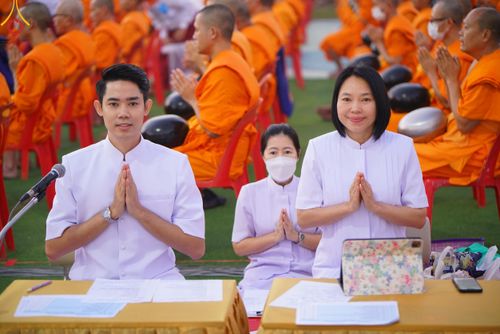 ภาพ No.185642:V.47 เบื้องหลังของเบื้องหน้า งานตักบาตรพระ 10,000 รูป ณ จ.กาญจนบุรี วันที่ 20-21 ธันวาคม พ.ศ. 2567