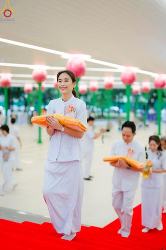 ภาพ No.156732:พิธีบรรพชาอุปสมบท ธรรมทายาท โครงการอุปสมบทหมู่บูชาธรรมครบรอบ 107 ปี วันครูผู้ค้นพบวิชชาธรรมกาย ณ โบสถ์พระไตรปิฏก วัดพระธรรมกาย วันเสาร์ที่ 14 กันยายน พ.ศ. 2567