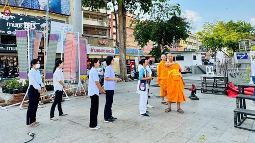 ภาพ No.125875:V.29 ทุ่มเท เพื่อโคราช การเตรียมงานของหน่วยงานต่างฯ เพื่อพิธีทำบุญเมืองนครราชสีมา ฉลอง 556 ปี ตักบาตรพระ 10,000 รูป ในวันเสาร์ที่ 2 มีนาคม พ.ศ.2567 ณ อนุสาวรีย์ท้าวสุรนารี จ.นครราชสีมา จัดโดย คณะสงฆ์จังหวัดนครราชสีมา ร่วมกับสำนักงานจังหวัดนครราชสีมา