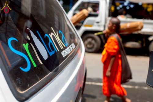 ภาพ No.226318:วันที่ 7-10 พฤษภาคม พ.ศ. 2568 โครงการเดินธรรมยาตรา สยาม-ลังกา ธรรมยาตรา ฉลองเทศกาลวิสาขบูชาแห่งชาติ ศรีลังกา บูชาธรรม 81 ปี หลวงพ่อธัมมชโย เมืองนูวราอิลิยา ประเทศศรีลังกา