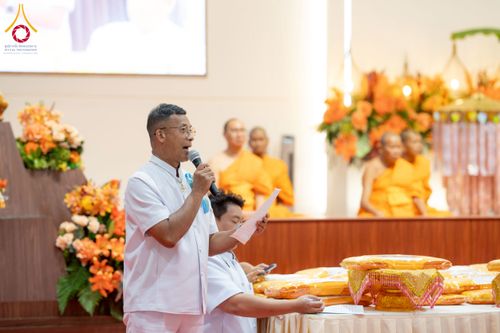 ภาพ No.255100:วันที่ 15 ตุลาคม พ.ศ. 2568 พิธีทอดกฐินสามัคคีประจำปี 2568 บูชาธรรม 81 ปี หลวงพ่อธัมมชโย ณ ศูนย์อบรมเยาวชนกาญจนบุรี