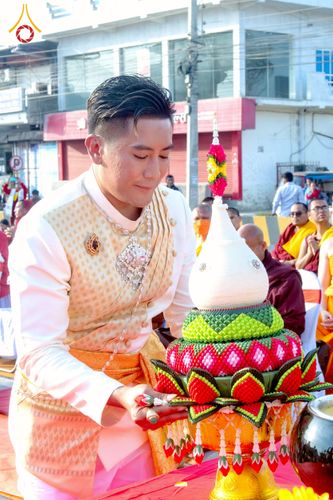 ภาพ No.212968:วันที่ 14 - 15 มีนาคม พ.ศ. 2568 คณะสงฆ์และสามเณรเดินธรรมยาตรา ในโครงการบวชสามเณรเนปาล 500 รูป ไปยังสถานที่รอบมายาเทวีและลุมพินีเกรด ณ ลุมพินี ประเทศเนปาล