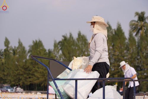 ภาพ No.109403:V.7 พลังใจ การเตรียมงาน เก็บงาน การรับบุญของเจ้าหน้าที่หน่วยงานต่างๆ เพื่อโครงการธรรมยาตรา กตัญญูบูชามหาปูชนียาจารย์ พระมงคลเทพมุนี (สด จนฺทสโร) พระผู้ปราบมาร อนุสรณ์สถาน 7 แห่ง ปีที่ 12 ระหว่างวันที่ 2 - 31 มกราคม พ.ศ.2567