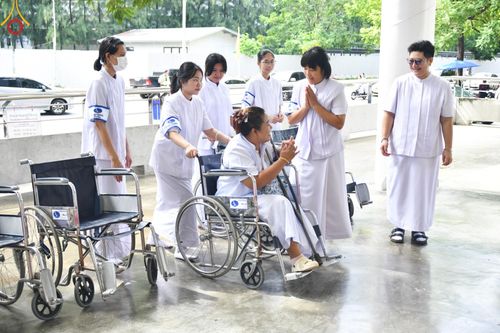 ภาพ No.146850:การต้อนรับพระสังฆาธิการ 2,000 กว่าวัดทั่วประเทศ และพิธีบูชาข้าวพระ เนื่องในวันสมาธิโลก วันอาทิตย์ที่ 4 สิงหาคม พ.ศ. 2567 ณ สภาธรรมกายสากล วัดพระธรรมกาย