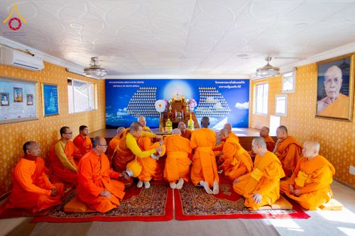 ภาพ No.231716:โครงการบรรพชาอุปสมบทหมู่ครั้งที่ 2 ณ วัดพระธรรมกายโจฮันเนสเบิร์ก ประเทศแอฟริกาใต้ วันอาทิตย์ 29 มิถุนายน พ.ศ. 2568