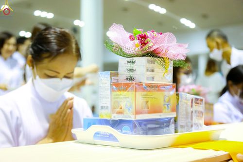 ภาพ No.85838:พิธีถวายคิลานเภสัชและอุปกรณ์การแพทย์ บูชาธรรมเนื่องในวันธรรมชัย วันที่ 19 สิงหาคม พ.ศ. 2566 ณ ห้องแก้วสารพัดนึก วัดพระธรรมกาย