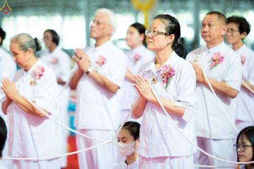 ภาพ No.235639:วันอาทิตย์ที่ 27 กรกฎาคม พ.ศ. 2568 พิธีจุดเทียนใจ ไฟนิรันด์ อนันตชัย ณ วัดพระธรรมกาย จ.ปทุมธานี