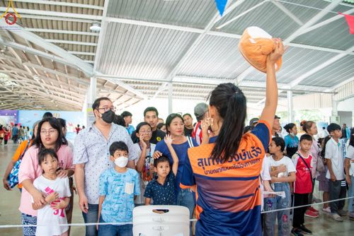 ภาพ No.111297:กิจกรรมงานวันเด็กแห่งชาติ รวมพลังเด็กเก่งและดี สร้างความดีสากล ปีที่ 6 ร่วมจัดโดย เทศบาลเมืองท่าโขลง พุทธสมาคมปทุมธานี องค์การบริหารส่วนตำบลคลองสาม ณ วัดพระธรรมกาย จ.ปทุมธานี วันที่ 13 มกราคม พ.ศ. 2567