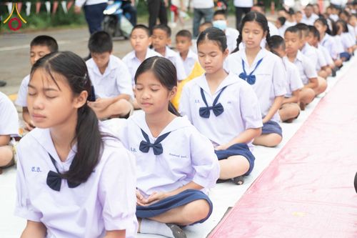 ภาพ No.350013:วันที่ 17 กันยายน พ.ศ. 2569 พิธีตักบาตรเข้าพรรษา 109 รูป ถวายเป็นพระราชกุศลสมเด็จพระบรมราชชนนีพันปีหลวง  ณ โรงเรียนสังข์อ่ำวิทยา อำเภอคลองหลวง จังหวัดปทุมธานี