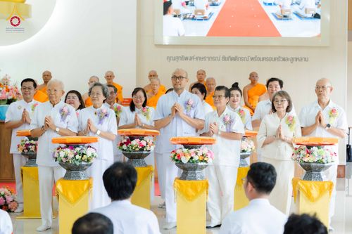 ภาพ No.346515:วันอาทิตย์ที่ 30 สิงหาคม พ.ศ.2569 พิธีทอดผ้าป่า สวดธรรมจักรกัปปวัตนสูตรกลั่นแผ่นดินโปรยรัตนชาติ  สถาปนาองค์พระเจดีย์เพื่อสร้างสันติภาพโลก  ณ ศูนย์ปฏิบัติธรรมพนมสารคาม (เพชรตะวัน) จังหวัดฉะเชิงเทรา