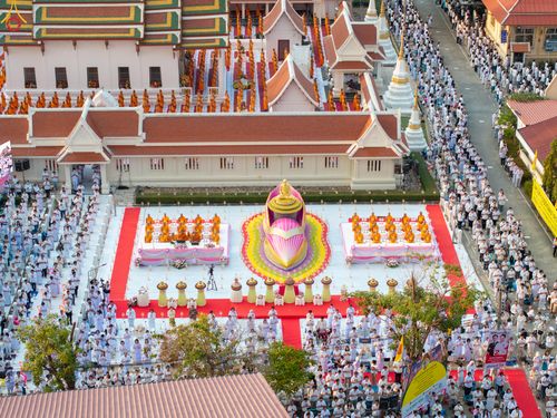 ภาพ No.296851:วันที่ 17 มกราคม พ.ศ. 2569 พิธีจุดประทีปถวายเป็นพุทธบูชา และบูชาธรรมมหาปูชนียาจารย์  ณ วัดโบสถ์บน ต.บางคูเวียง จ.นนทบุรี อนุสรณ์สถานลำดับที่ 4 สถานที่เกิดด้วยกายธรรม ในโครงการธรรมยาตรา กตัญญูบูชา มหาปูชนียาจารย์ พระมงคลเทพมุนี(สด จนฺทสโร) พระผู้ปราบมาร อ