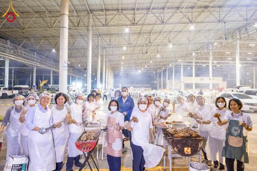 ภาพ No.306105:วันที่ 30 มกราคม พ.ศ. 2569 พิธีถวายภัตตาหารเป็นสังฆทาน แด่พระธรรมยาตรา ณ วัดพระธรรมกาย  จังหวัดปทุมธานี ในโครงการธรรมยาตรา กตัญญูบูชา มหาปูชนียาจารย์ พระมงคลเทพมุนี(สด จนฺทสโร) พระผู้ปราบมาร อนุสรณ์สถาน 7 แห่ง ปีที่ 14