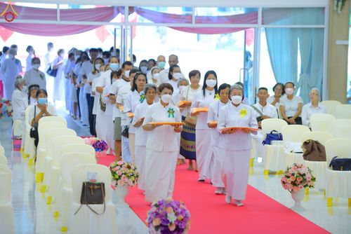 ภาพ No.83282:พิธีถวายสังฆทานคณะสงฆ์ 85 รูป  และพิธีทอดผ้าป่ายกช่อฟ้าดวงแก้ว มหาวิหารหลวงปู่  วันอาทิตย์ที่ 18 มิถุนายน 2566 ณ ศูนย์ปฏิบัติธรรมภาคใต้ อ.บางกล่ำ จ.สงขลา