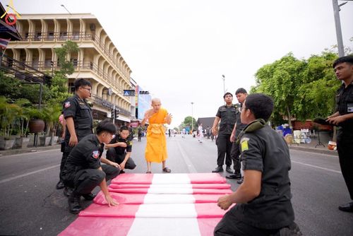 ภาพ No.126952:V.30 เต็มที่ เพื่อโคราช การเตรียมงาน ปฏิบัติงาน และเก็บงาน ของเจ้าหน้าที่หน่วยงานต่างๆ ทุกภาคส่วน เพื่อพิธีทำบุญเมืองนครราชสีมา ฉลอง 556 ปี ตักบาตรพระ 10,000 รูป ในวันเสาร์ที่ 2 มีนาคม พ.ศ.2567 ณ อนุสาวรีย์ท้าวสุรนารี จ.นครราชสีมา จัดโดย คณะสงฆ์จังหวัดนค