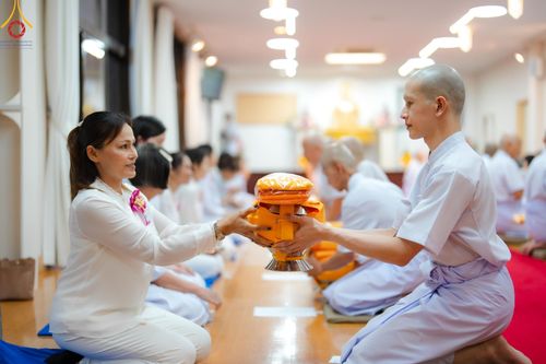 ภาพ No.147608:พิธีตัดปอยผม ขอขมา มอบบาตร ผ้าไตร โครงการปฐมอุปสมบท สมโภชอุโบสถ บูชาธรรม 80 ปี หลวงพ่อธัมมชโย ณ วัดพระธรรมกายโทชิหงิ ประเทศญี่ปุ่น วันพฤหัสบดีที่ 8 สิงหาคม พ.ศ. 2567