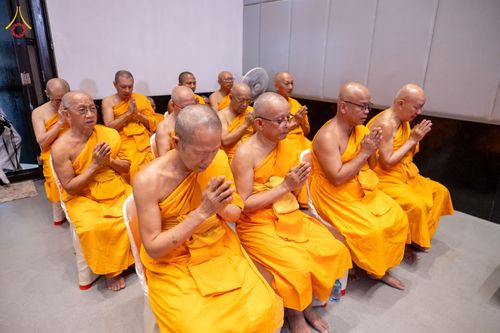 ภาพ No.332309:วันเสาร์ที่ 6 มิถุนายน พ.ศ.2569 พิธีต้อนรับสัญญาบัตร พัดยศ พระราชภาวนาวชิรวิเทศ วิ. ณ อุโบสถพระไตรปิฏก วัดพระธรรมกาย