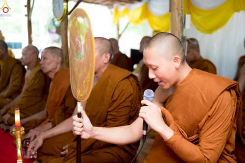 ภาพ No.262874:วันที่ 11 ตุลาคม พ.ศ. 2568 พิธีทอดกฐินสามัคคีทั่วไทย 30,000 วัด โดยคณะศิษยานุศิษย์ บูชาธรรม 81 ปี หลวงพ่อธัมมชโย ณ สำนักปฏิบัติธรรมเปล่งศรีธรรมจักร อ.หนองหญ้าไซ จ.สุพรรณบุรี