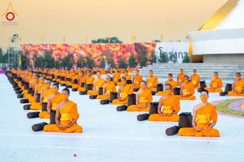 ภาพ No.116842:พระธรรมยาตราร่วมปฏิบัติธรรม และถ่ายภาพหมู่ประวัติศาสตร์ ปีที่ 12  วันที่ 21 มกราคม พ.ศ. 2567  ณ อนุสรณ์สถานบางปลา จ.นครปฐม