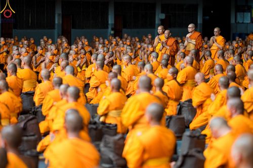 ภาพ No.128165:พิธีอัญเชิญพระบรมสารีริกธาตุ " ใจกลางเมืองนครหาดใหญ่ " เพื่อประดิษฐาน ณ มหารัตนเจดีย์สิริปทุมสวรรค์ (เจดีย์อริยพุทธะ 5 พระองค์) ศูนย์ปฏิบัติธรรมภาคใต้ อ.บางกล่ำ จ.สงขลา  วันที่ 9 มีนาคม พ.ศ.2567 (ชุดที่ 1)