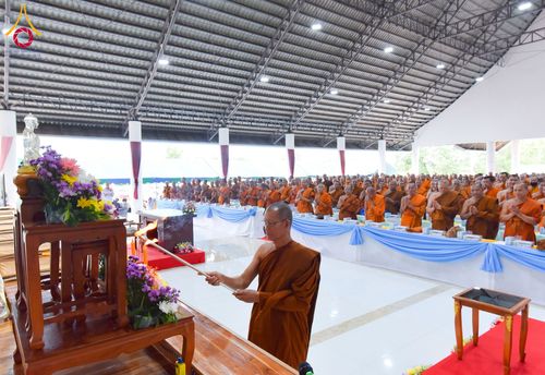 ภาพ No.230499:วันอาทิตย์ที่ 29 มิถุนายน พ.ศ. 2568  งานสัมมนาคณะสงฆ์จังหวัดอำนาจเจริญ โครงการกฐินสามัคคีทั่วไทย 30,000 วัด บูชาธรรม 81 ปี หลวงพ่อธัมมชโย และพิธีถวายสังฆทาน 409 วัด ครบรอบ 9 ปี ณ ธุดงคสถานอำนาจเจริญ