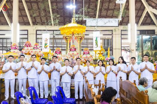 ภาพ No.162428:โครงการกฐินสามัคคีทั่วไทย 30,000 วัด  บูชาธรรม 80 ปี หลวงพ่อธัมมชโย  โดย คณะศิษยานุศิษย์วัดพระธรรมกาย ณ วัดลานตากฟ้า อ.นครชัยศรี จ.นครปฐม วันศุกร์ที่ 18 ตุลาคม พ.ศ. 2567