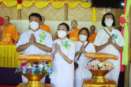 ภาพ No.83120:พิธีทอดผ้าป่ากำเเพงเเก้วเฟส 2 เฟสสำเร็จ  แผ่นดินอันศักดิ์สิทธิ์ สถานที่สถาปนา ปทุมเจดีย์ พระพุทธเจ้าห้าพระองค์  ณ ศูนย์อบรมเยาวชนปัตตานี อ.หนองจิก จ.ปัตตานี ในวันอาทิตย์ ที่ 25 มิถุนายน พ.ศ. 2566