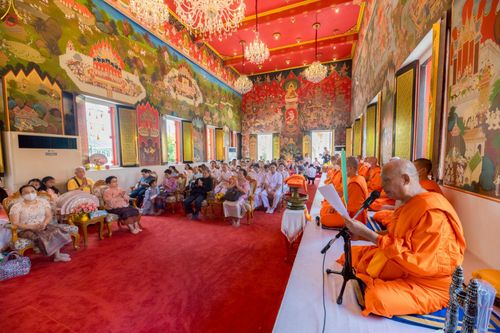 ภาพ No.262838:วันที่ 12 ตุลาคม พ.ศ. 2568 พิธีทอดกฐินสามัคคีทั่วไทย 30,000 วัด โดยคณะศิษยานุศิษย์ บูชาธรรม 81 ปี หลวงพ่อธัมมชโย ณ วัดแคนอก ต.บางกระสอ อ.เมืองนนทบุรี จ.นนทบุรี