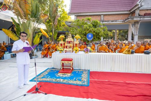 ภาพ No.131783:พิธีถวายสังฆทาน 323 วัด 4 จังหวัดชายแดนภาคใต้ ปีที่ 20 ครั้งที่ 167 และ พิธีมอบกองทุนหนุนแรงใจช่วยครูใต้ ปีที่ 17 ครั้งที่ 132 วันเสาร์ที่ 23 มีนาคม พ.ศ. 2567 ณ วัดมุจลินทวาปีวิหารพระอารามหลวง อ.หนองจิก จ.ปัตตานี