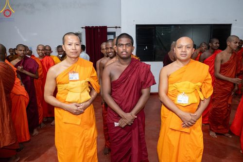 ภาพ No.139827:PhotoStory มหาศรัทธา ธรรมยาตราศรีลังกา EP.2 พิธีเปิดโครงการสยาม-ลังกา ธรรมยาตรา ฉลองเทศกาลวิสาขบูชาแห่งชาติ ศรีลังกา บูชาธรรม 80 ปีหลวงพ่อธัมมชโย เมื่อวันที่ 17 พฤษภาคม พ.ศ. 2567