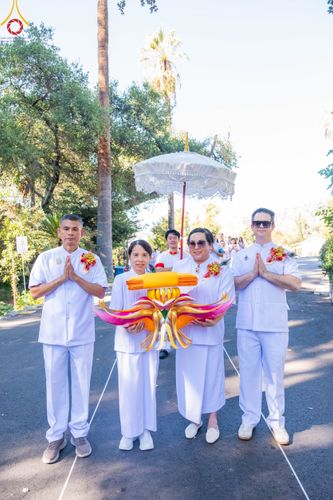 ภาพ No.100292:พิธีทอดกฐินบรมจักรพรรดิ ณ วัดพระธรรมกายแคลิฟอร์เนีย เมืองอาซูซ่า รัฐแคลิฟอร์เนีย ประเทศสหรัฐอเมริกา วันอาทิตย์ที่ 12 พฤศจิกายน พ.ศ. 2566