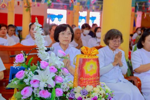 ภาพ No.256374:วันที่ 12 ตุลาคม พ.ศ. 2568 พิธีทอดกฐินสามัคคีทั่วไทย 30,000 วัด โดยคณะศิษยานุศิษย์ บูชาธรรม 81 ปี หลวงพ่อธัมมชโย ณ วัดเสาธงนอก อ.บางเสาธง จ.สมุทรปราการ