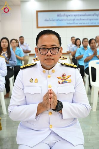 ภาพ No.57868:นายอำเภอคลองหลวง นำพสกนิกรร่วมพิธีเจริญพระพุทธมนต์ ถวายเป็นพระราชกุศล เนื่องในโอกาสวันคล้ายวันประสูติ สมเด็จพระเจ้าลูกยาเธอ เจ้าฟ้าทีปังกรรัศมีโชติฯ ณ วัดพระธรรมกาย วันจันทร์ที่ 29 เมษายน พ.ศ. 2567