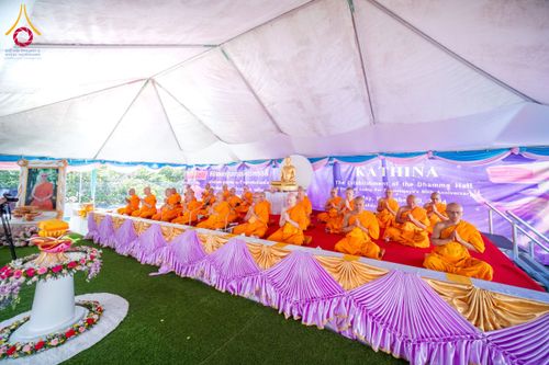 ภาพ No.179811:พิธีทอดกฐินบรมจักรพรรดิ สร้างอุโบสถ 80 ปี บูชาธรรมหลวงพ่อธัมมชโย ณ วัดพระธรรมกายแคลิฟอร์เนีย ประเทศสหรัฐอเมริกา วันอาทิตย์ที่ 10 พฤศจิกายน พ.ศ. 2567