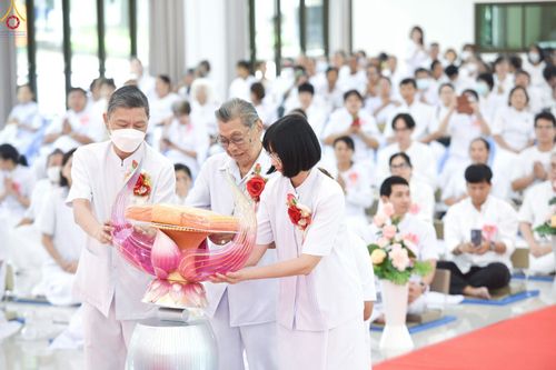 ภาพ No.246823:วันอาทิตย์ที่ 14 กันยายน พ.ศ. 2568 พิธีทอดผ้าป่า ซื้อดิน ปรับพื้นที่ลานธรรม  และพิธีกลั่นแผ่นดิน โปรยทราย สถาปนาองค์พระเจดีย์ เพื่อสร้างสันติภาพโลก  ณ ศูนย์ปฏิบัติธรรมสระบุรี อ.พระพุทธบาท จ.สระบุรี