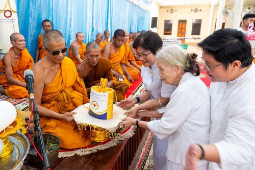 ภาพ No.93074:พิธีทอดกฐินสามัคคีทั่วไทย 5,000 วัด ณ วัดหนองกระดี่ จ.สุพรรณบุรี วันที่ 11 พฤศจิกายน พ.ศ. 2566