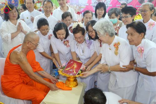 ภาพ No.274555:วันที่ 5 พฤศจิกายน พ.ศ. 2568 พิธีทอดกฐินสามัคคีทั่วไทย ณ วัดประดู่บางจาก เขตภาษีเจริญ กรุงเทพมหานคร โดยคณะศิษยานุศิษย์ บูชาธรรม 81 ปี หลวงพ่อธัมมชโย