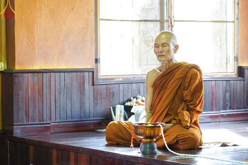 ภาพ No.98200:พิธีทอดกฐินสมทบวัดกัลยาณมิตร วัดป่าพระทัมเทพวง สปป.ลาว หลวงปู่สุวันคำ จันทสาโร วันที่ 23 พฤศจิกายน พ.ศ. 2566