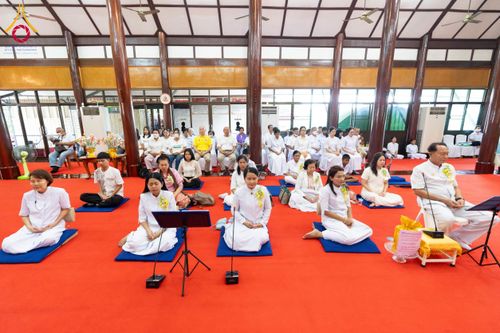 ภาพ No.161292:พิธีบำเพ็ญกุศลอุทิศถวายแด่ พระเดชพระคุณพระพรหมโมลี (อดีตเจ้าคณะจังหวัดสิงห์บุรี) , อดีตเจ้าอาวาสทุกรูป และ พิธีทอดผ้าป่าบำรุงวัด บำรุงโรงเรียน  ณ วัดกลางธนรินทร์ ต.บ้านแป้ง อ.พรหมบุรี จ.สิงห์บุรี วันเสาร์ที่ 5 ตุลาคม พ.ศ. 2567