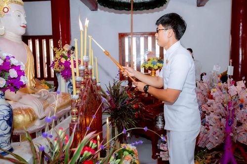 ภาพ No.253756:วันที่ 12 ตุลาคม พ.ศ. 2568 พิธีทอดกฐินสามัคคีทั่วไทย 30,000 วัด โดยคณะศิษยานุศิษย์ บูชาธรรม 81 ปี หลวงพ่อธัมมชโย ณ วัดดอยคำ ตำบลทากาศ  อำเภอแม่ทา จังหวัดลำพูน