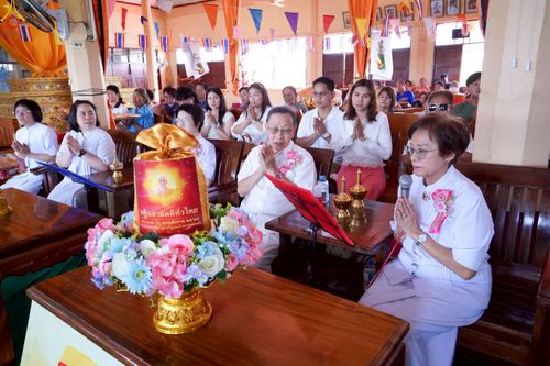 ภาพ No.267470:วันที่ 26 ตุลาคม พ.ศ. 2568 พิธีทอดกฐินสามัคคีทั่วไทย ณ วัดกาหลง อ.บางบ่อ จ.สมุทรปราการ โดยคณะศิษยานุศิษย์ บูชาธรรม 81 ปี หลวงพ่อธัมมชโย