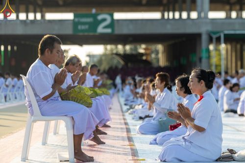 ภาพ No.179964:พิธีปลงผมนาคธรรมทายาท ในโครงการอุปสมบทหมู่ บูชาธรรมมหาปูชนียาจารย์ (ศูนย์อบรมวัดพระธรรมกาย) วันที่ 1 ธันวาคม พ.ศ. 2567 ณ ลานธรรมหารัตนวิหารคด วัดพระธรรมกาย จ.ปทุมธานี