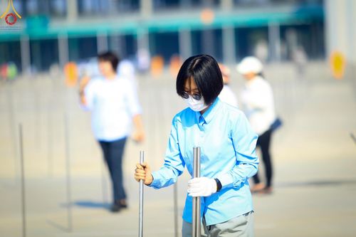 ภาพ No.124077:V.26 มาฆะ มากันนะ การรับบุญเตรียมงาน ของเจ้าหน้าที่หน่วยงานต่างๆ เพื่อวันมาฆบูชา วันเสาร์ที่ 24 กุมภาพันธ์  พ.ศ. 2567 ณ วัดพระธรรมกาย จ.ปทุมธานี