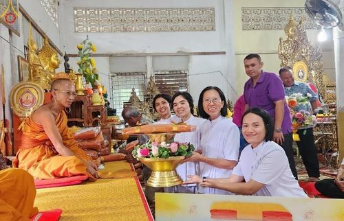 พิธีทอดกฐิน ณ วัดเทพกษัตรี(วัดบ้านดอน) อ.ถลาง จ.ภูเก็ต ในโครงการกฐินสามัคคีทั่วไทย 30,000 วัด บูชาธรรม 80 ปี หลวงพ่อธัมมชโย โดยคณะศิษยานุศิษย์วัดพระธรรมกาย วันที่ 26 ตุลาคม พ.ศ. 2567