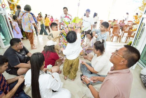 ภาพ No.263538:วันที่ 23 ตุลาคม พ.ศ. 2568 พิธีทอดกฐินสามัคคีทั่วไทย 30,000 วัด โดยคณะศิษยานุศิษย์ บูชาธรรม 81 ปี หลวงพ่อธัมมชโย ณ วัดเขาโจด อ.ศรีสวัสดิ์ จ.กาญจนบุรี