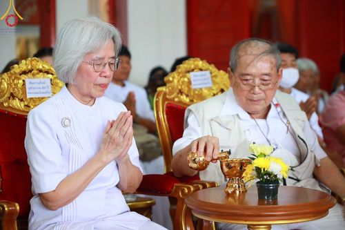 ภาพ No.172331:พิธีทอดกฐิน ณ วัดอมราวราราม แขวงคลองถนน เขตสายไหม กรุงเทพฯ ในโครงการกฐินสามัคคีทั่วไทย 30,000 วัด บูชาธรรม 80 ปี หลวงพ่อธัมมชโย โดยคณะศิษยานุศิษย์วัดพระธรรมกาย วันที่ 27 ตุลาคม พ.ศ. 2567